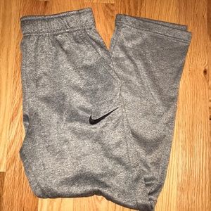 EUC Nike Dri Fit Heather Gray Boys XL Sweatpants